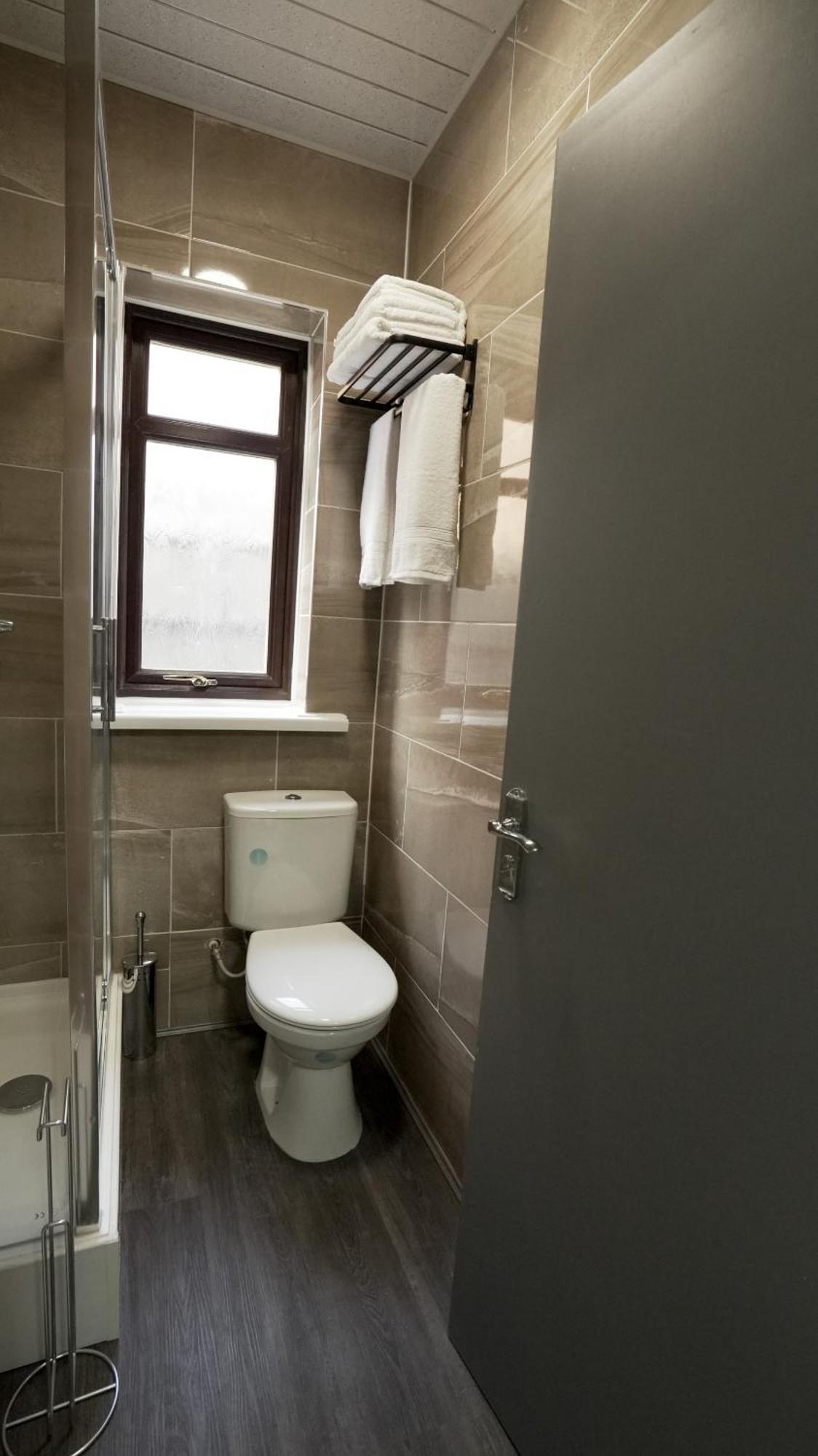 Luxuryinn Wolverhampton