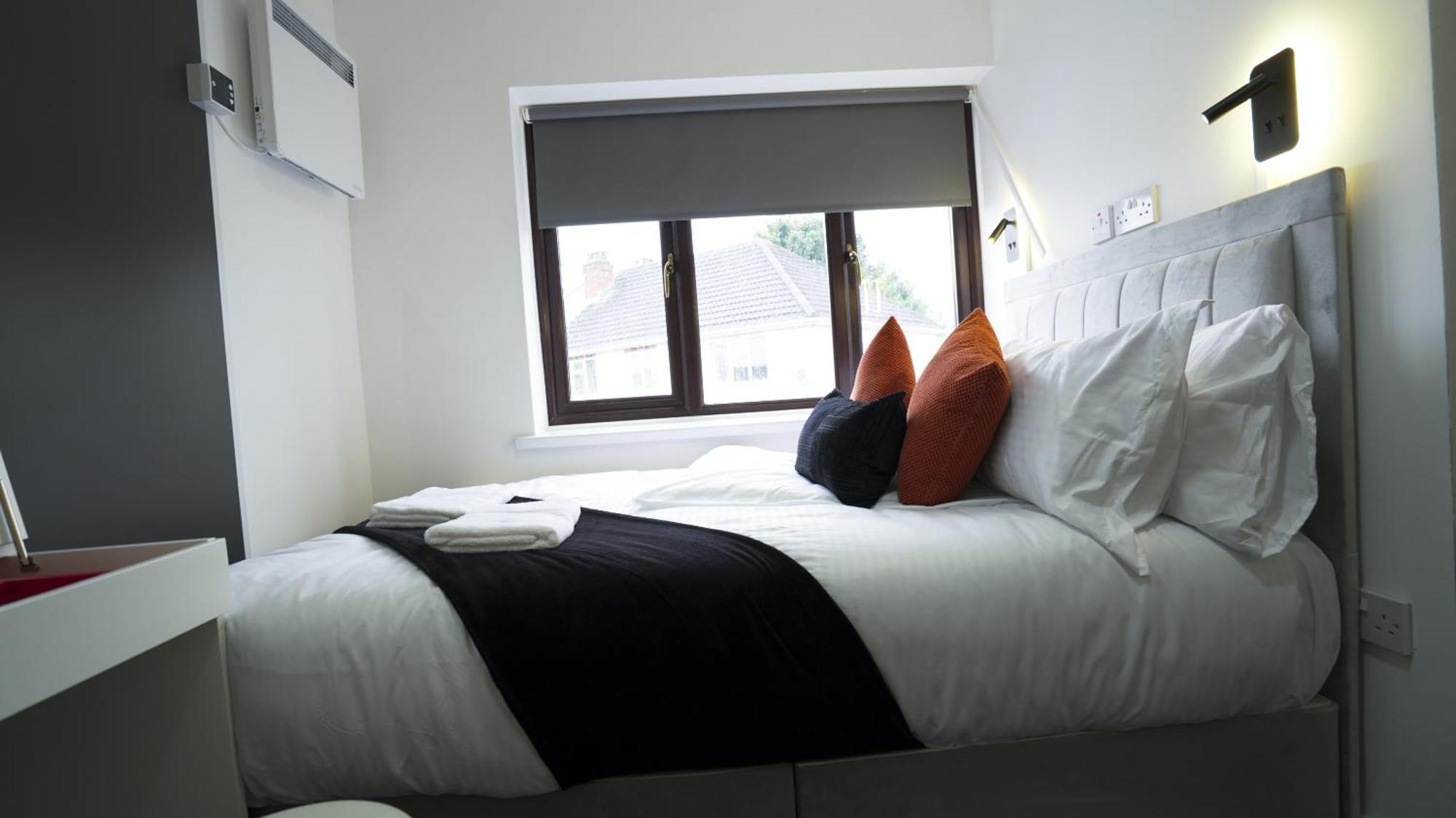 Luxuryinn * Wolverhampton